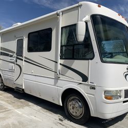 2004 National Seabreeze Runs Excellent, Fully Loaded