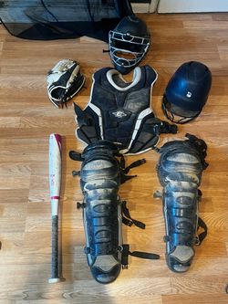Cachers gear,softball batting helmet ,softball glove12inch and a youth baseball bat