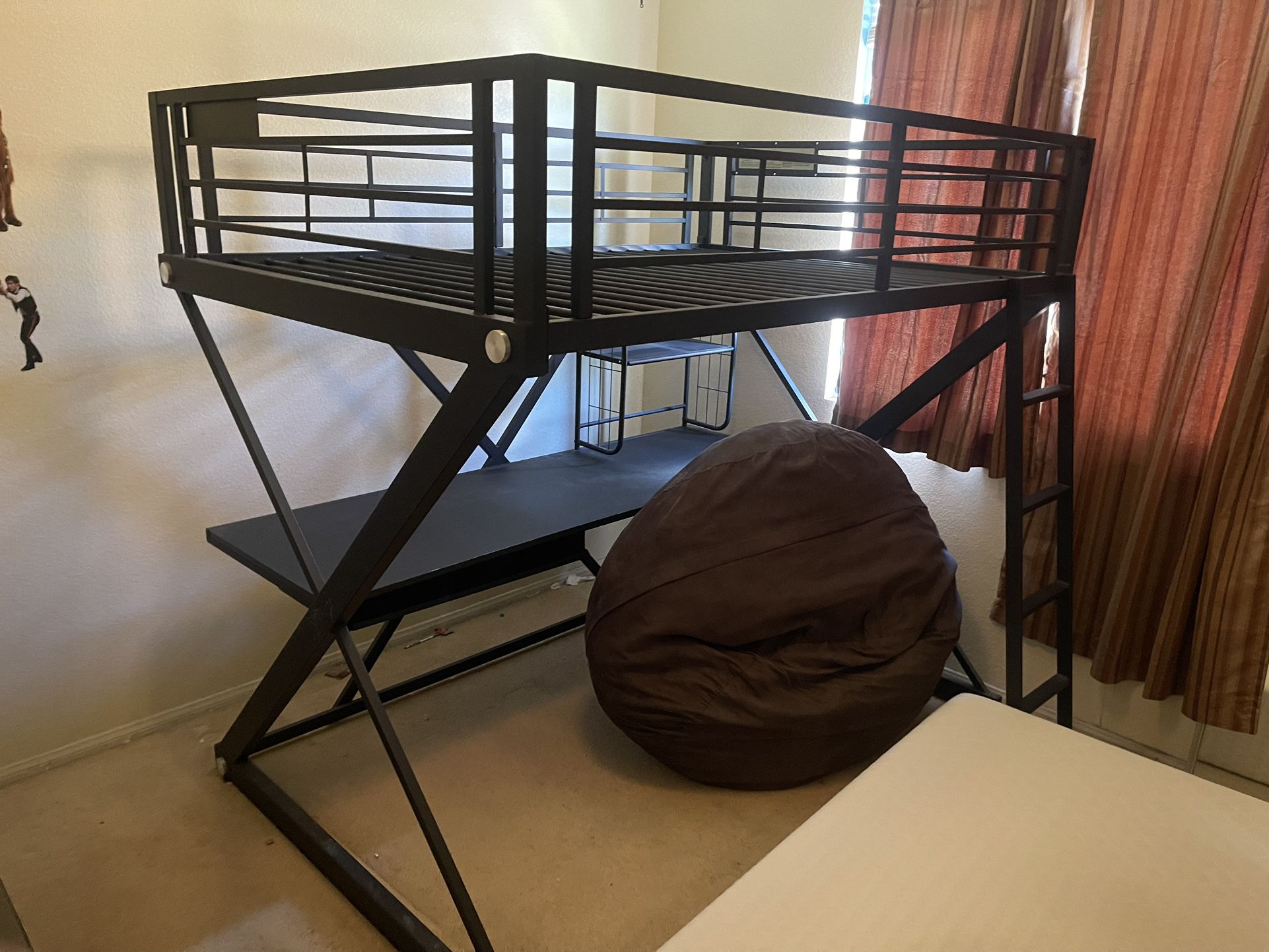 Bunk Bed/Study Desk With Full Size mattress