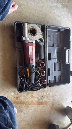 Electric Pipe Threader