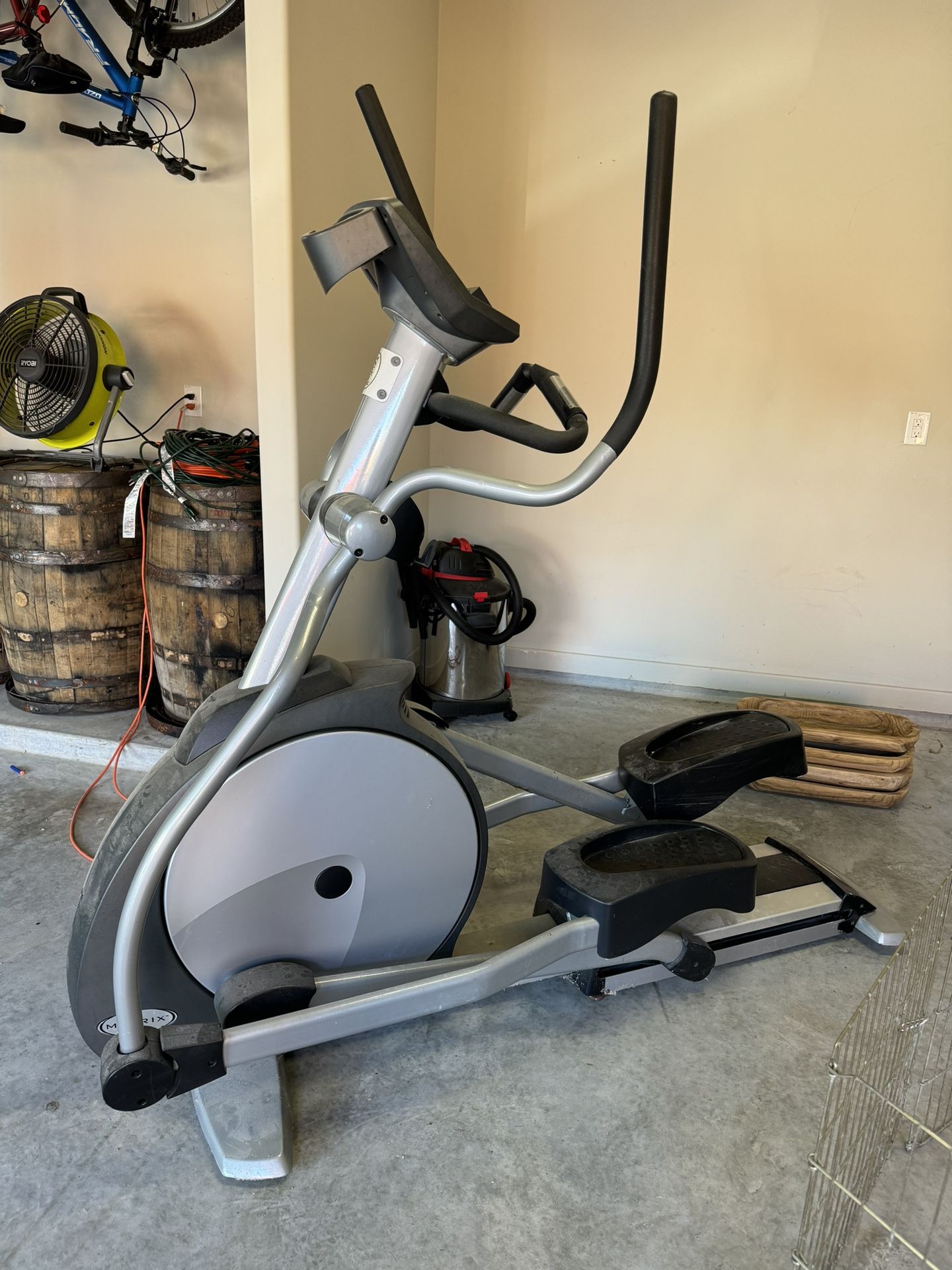 Commercial Matrix Elliptical,All Products : American Fashion Style Bags On Sale