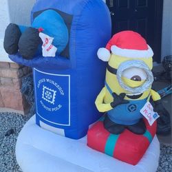 Minion Christmas Inflatable 