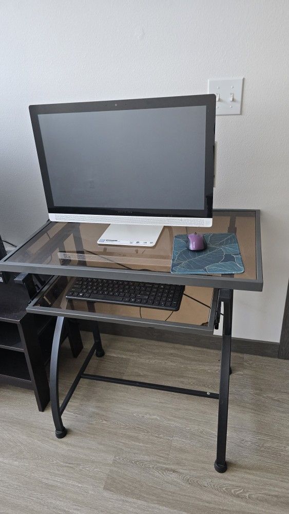 All In One PC And Computer Desk