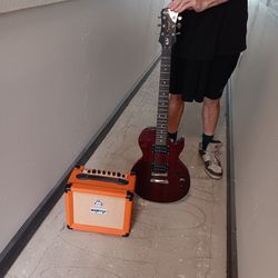 Electric Guitar With Amp & Cord