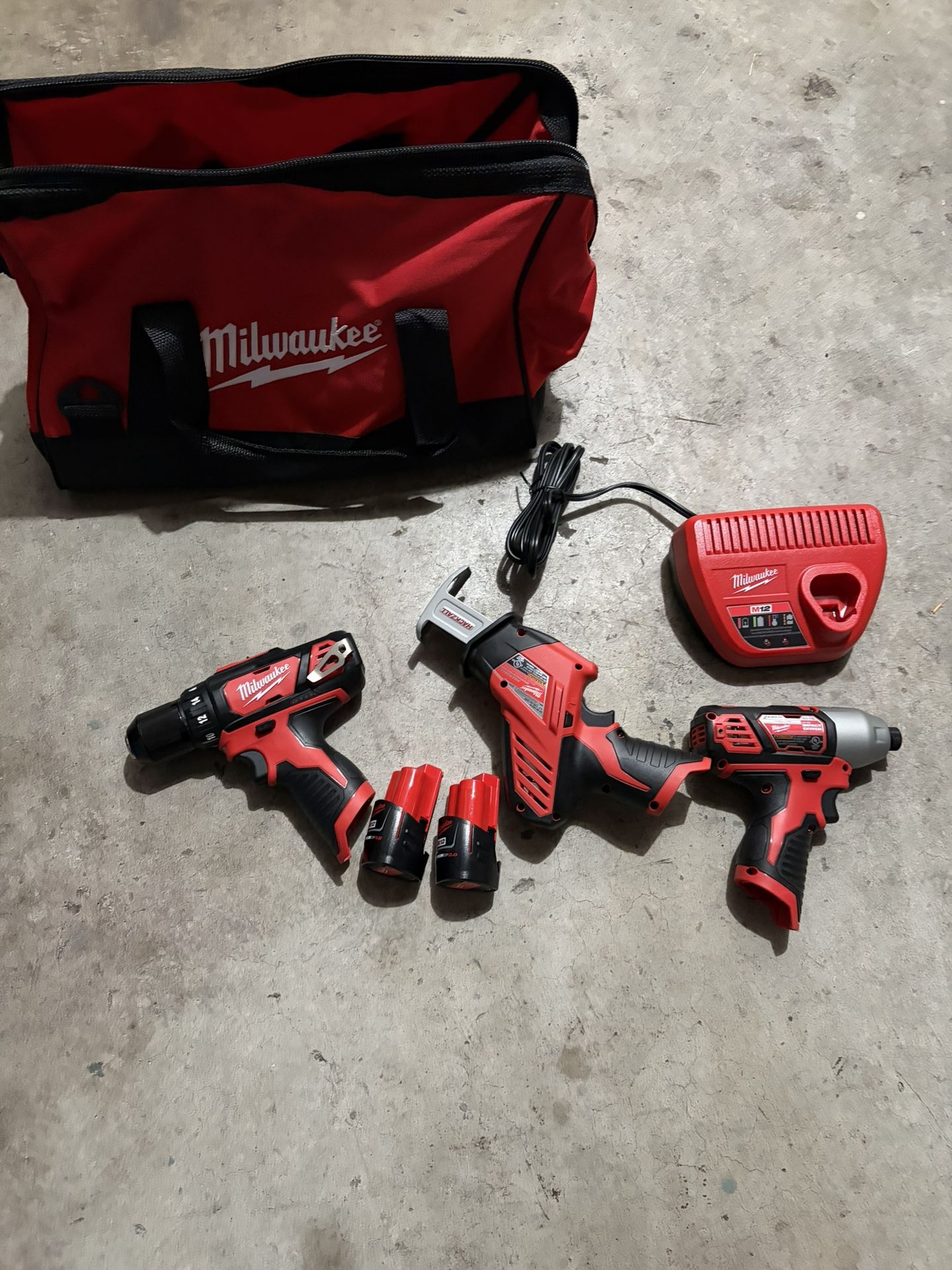 Milwaukee Tools 