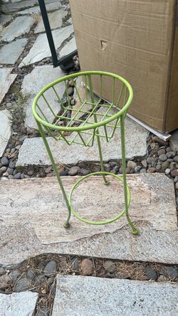 Small lime green plant stand - vintage metal