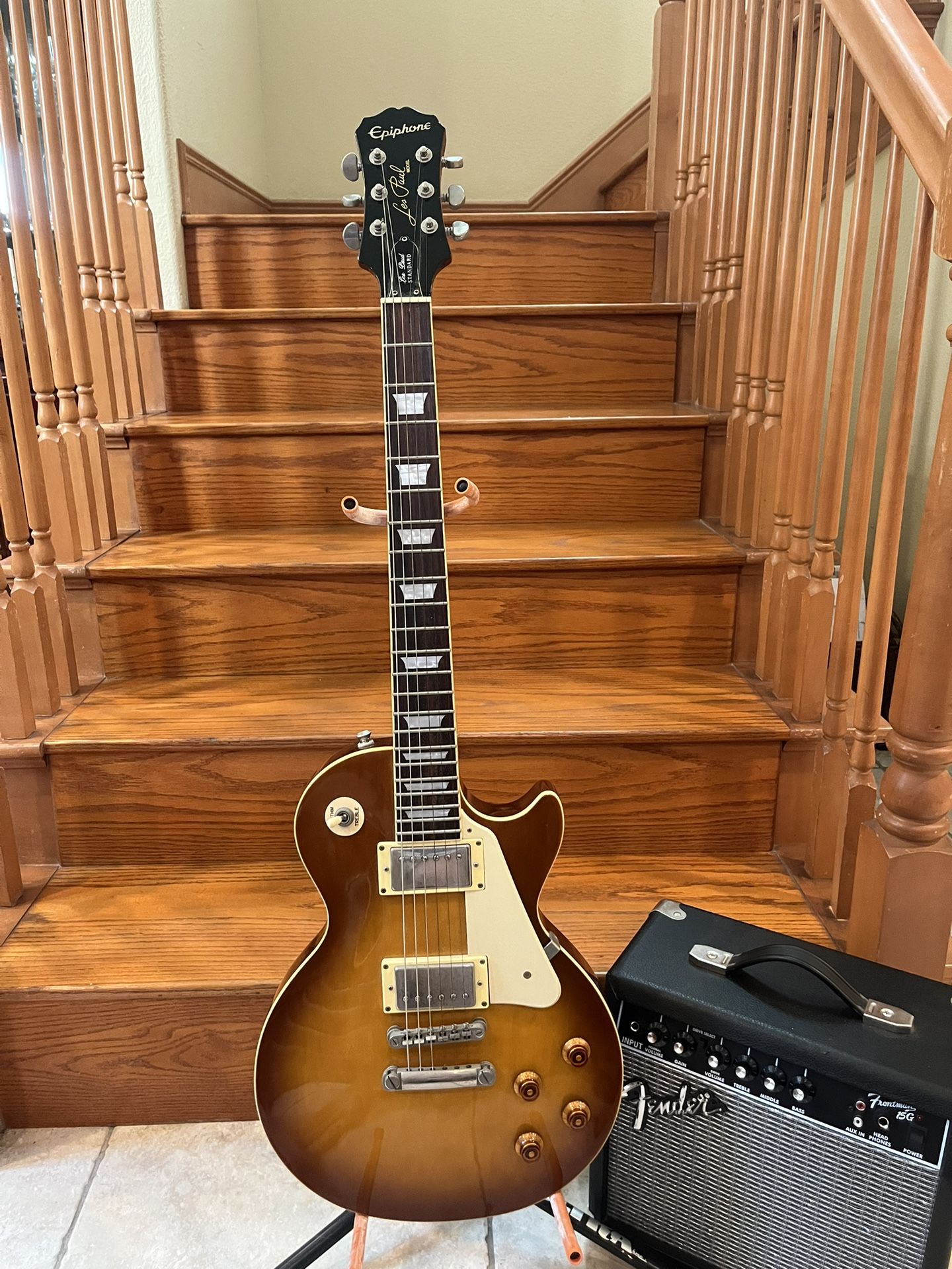 Epiphone Les Paul Standard (Mint) W/ Fender Amp
