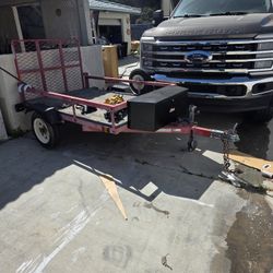 4x6 Ft Trailer In Very Good Condition Has Plate 