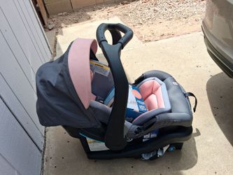 Babytrend car seat
