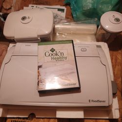 FoodSaver Vacuum Sealing System