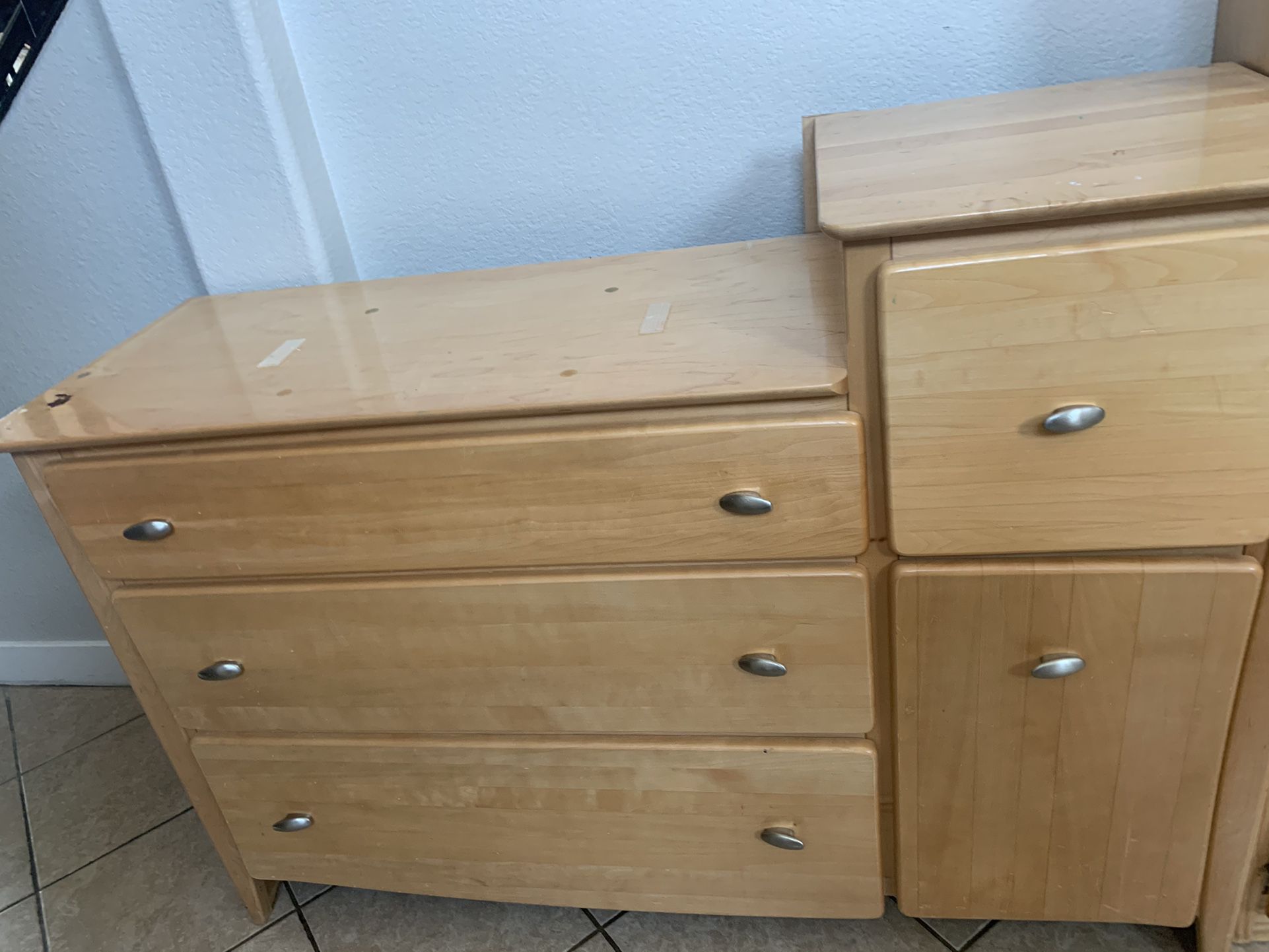 Baby Dresser & Changing Table