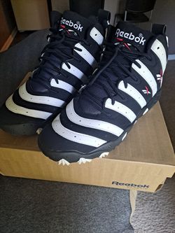 Reebok "BIG HURT" size 11.5