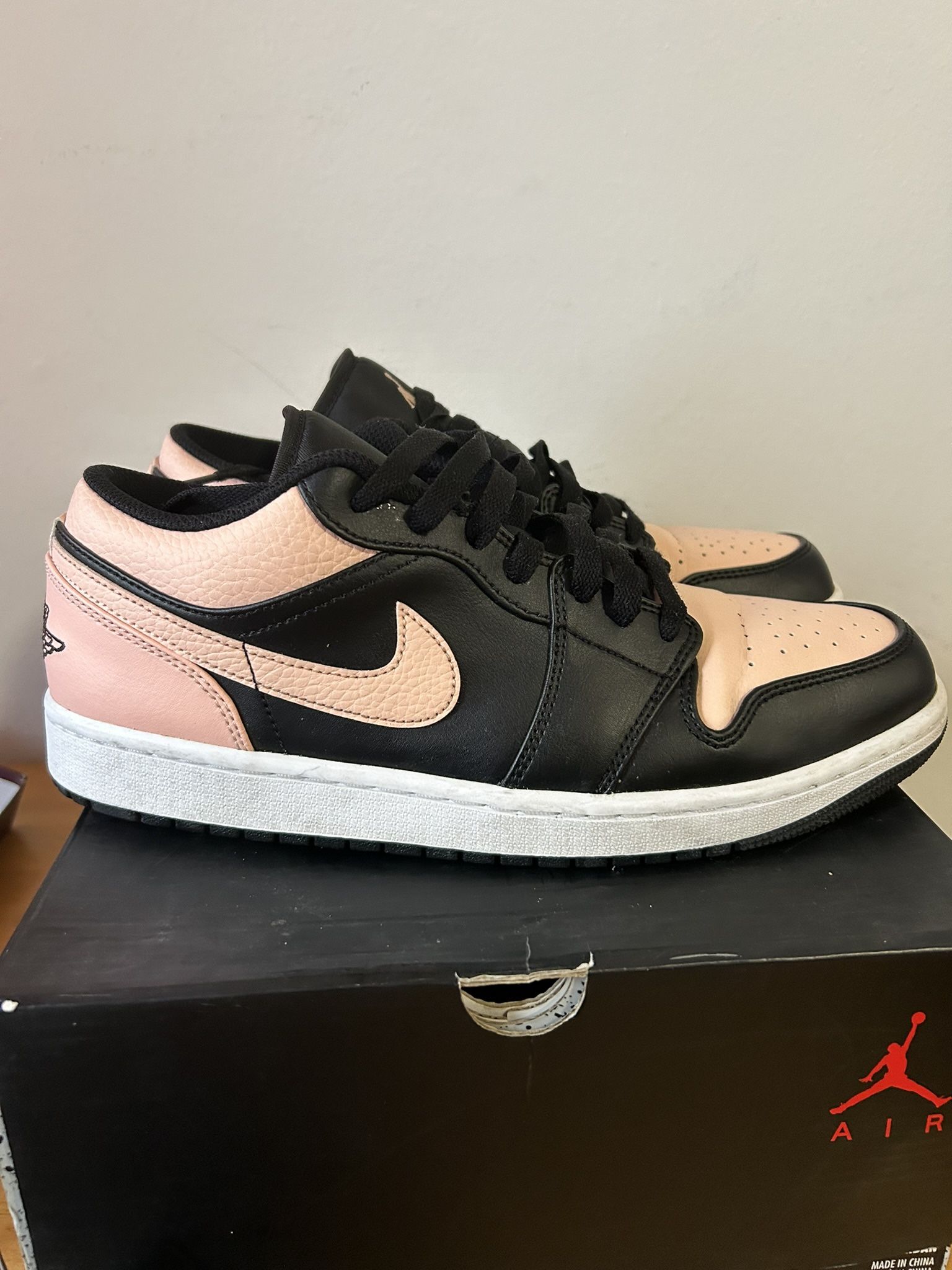 Jordan 1 Low