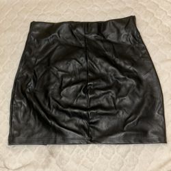 leather skirt