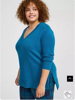 Torrid V-Neck Long Sleeve Pullover Sweater Size 4X NWT 