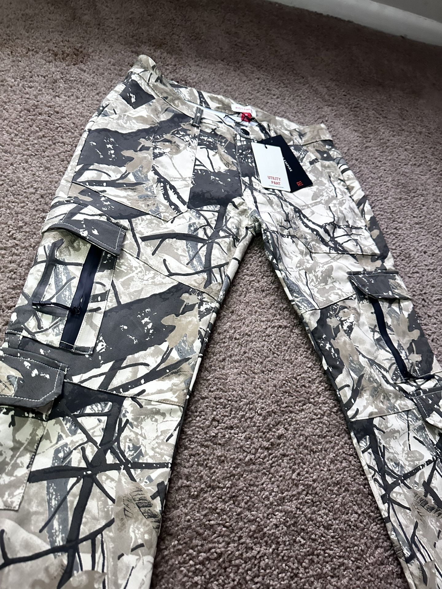 camo cargo pants