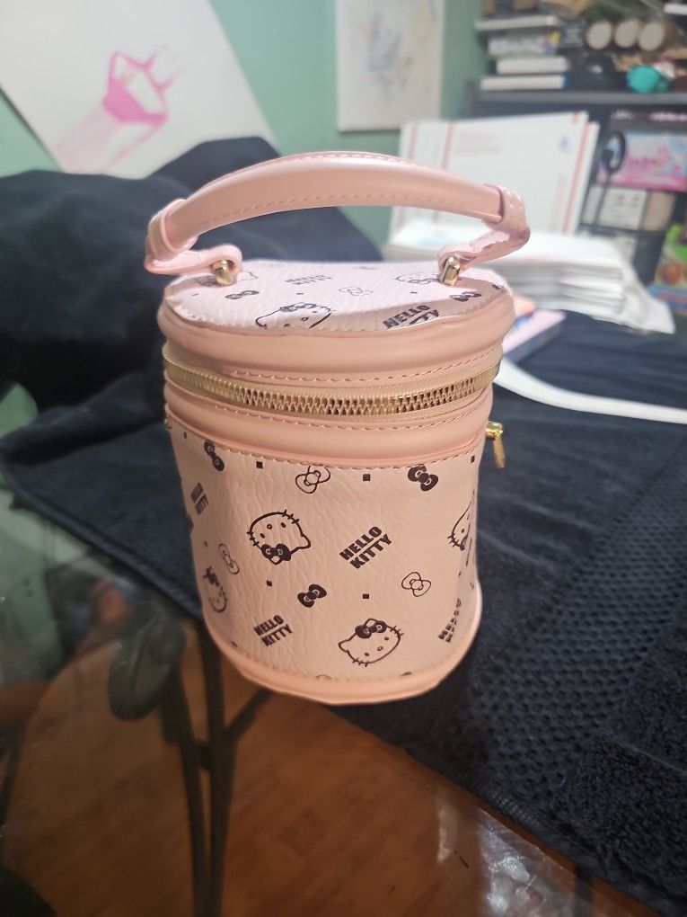 Hello Kitty Purse 