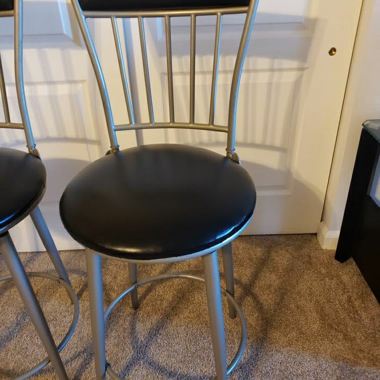 Iron swivel stools set of 4 Reupholstered