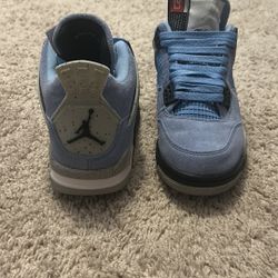 Jordan 4 Retro University Blue size 8 Men’s  never used but no box