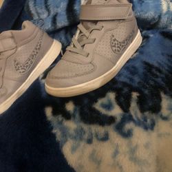 Nike Court Borough Mid toddler sneakers
