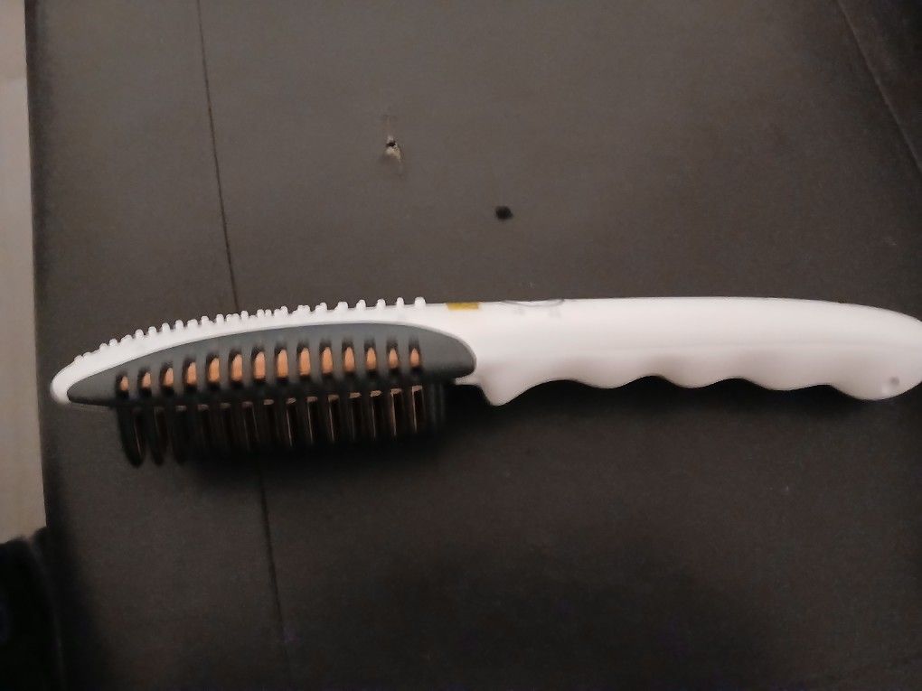 Heated Iron Hair Brush Steaightener