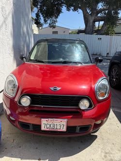 2013 MINI Cooper Countryman – 108k Miles – $2,800 OBO