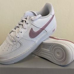 Nike Air Force 1 Big Kids' Shoes