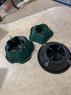 Christmas Tree Stands (READ FULL DESCRIPTION BELOW👇)