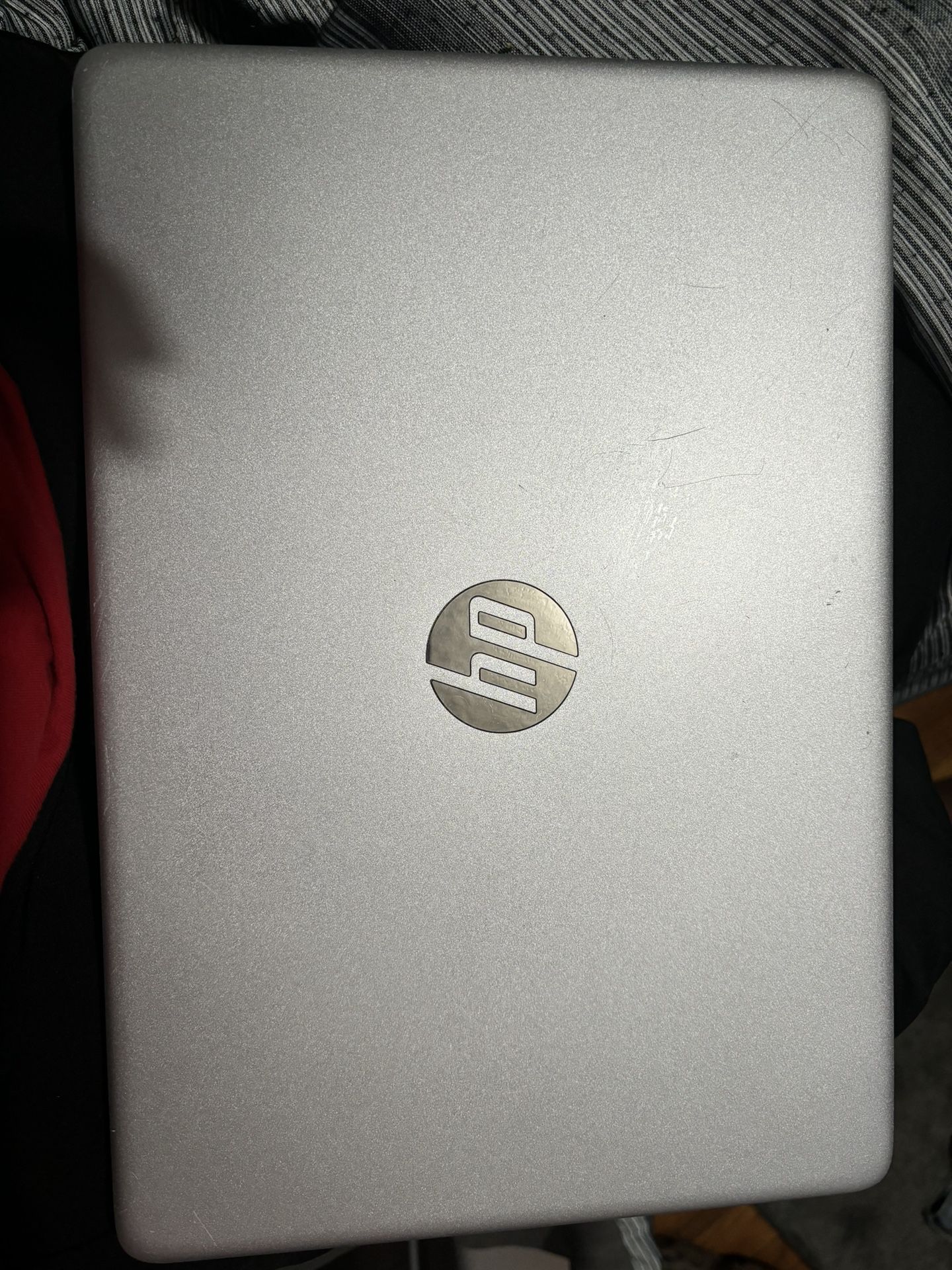 HP Laptop silver 
