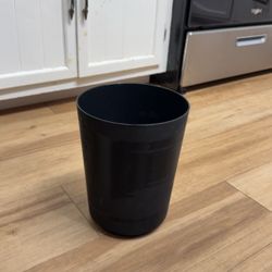 Soft Touch Wastecan - Rich Black 