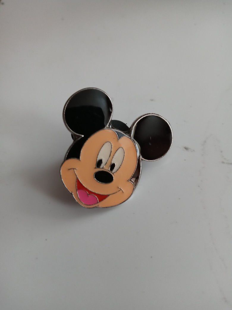 Disney Metal Mickey Mouse Enamel Pin NEW 