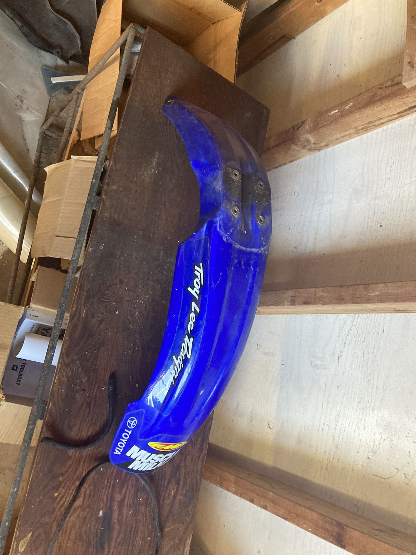 Front and Back Fender On Yz125
