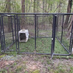 Dog Or Pet Kennel With Divider 