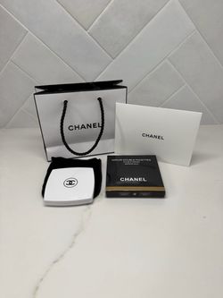 White double compact mirror