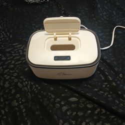 Baby wipe warmer