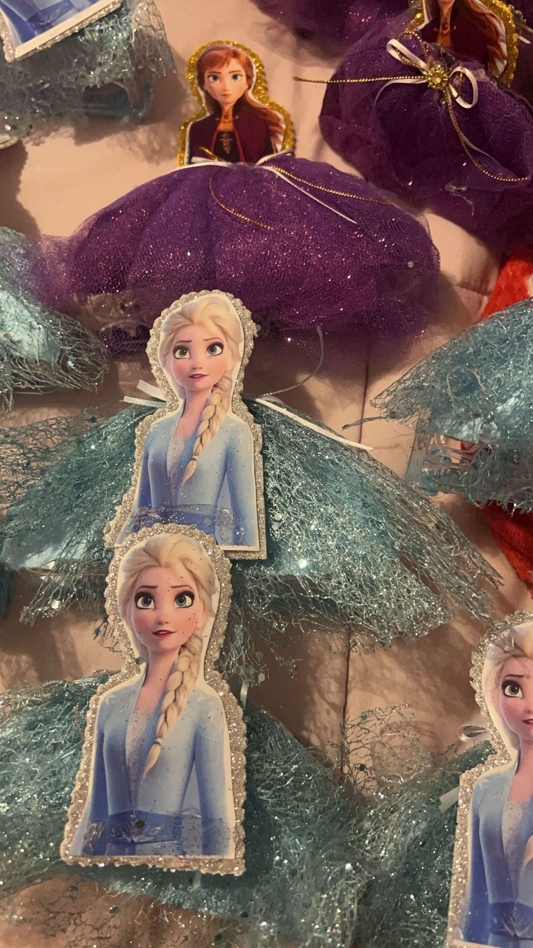 elsa & Ana