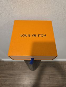 Louis Vuitton Belt Size 95, Blue Trim, Black Hardware, Like New in Box