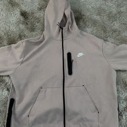 Nike Tech Fleece
