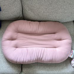 Snuggle Me Baby Lounger