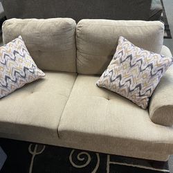 NEW LOVESEAT $199