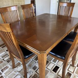 Dining Table With 6 Chairs 