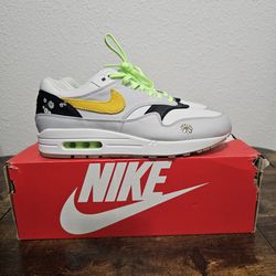 Nike Air Max 1 "Daisy" Size 8.5