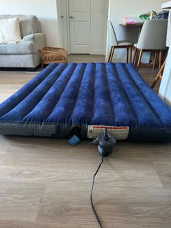 Fall Air Mattress with Air Pump