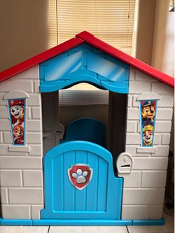 Kid’s play house used