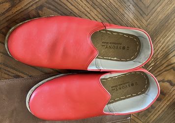 Red Leather Loafers (M10)