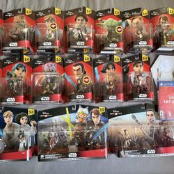 Star Wars Infinity Figures, Game and Pad. Walt Disney PlayStation PS4