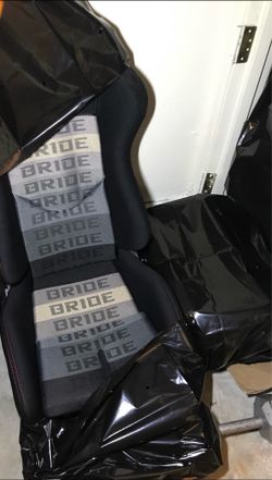 Bride seats low max