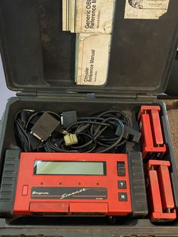 Snap On MT2500 Automotive Diagnostics Scanner Kit with Accessories