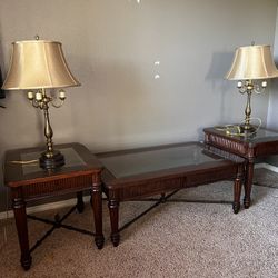 Coffee Table And  Side Table Set And Lamp 