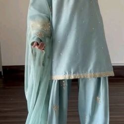 Indian Pakistani Tradition Designer Shalwar Kameez Embroidery Silk Chinnon 